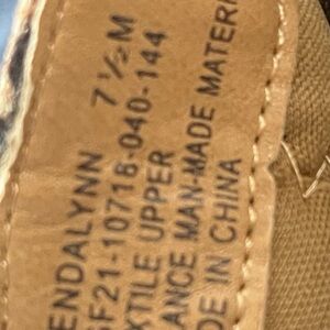 Kendalynn Tan Shoes